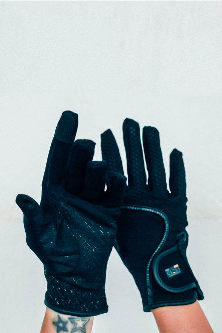 equestrian mesh riding gloves black